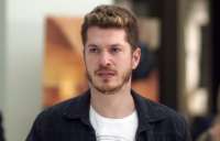 'Rock Story': Alex &eacute; surpreendido em nova tentativa de enviar drogas ao exterior