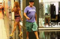 Sergio Malandro e ex-BBB Aline Dahlen s&atilde;o vistos juntos em shopping
