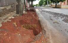 Tr&ecirc;s Barras - Chuvas desta ter&ccedil;a dia 04, causam estragos na rede de esgoto