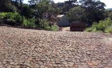 Guarania&ccedil;u - Prefeito fiscaliza obras em andamento no munic&iacute;pio