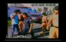 Em Curitiba, rep&oacute;rter &eacute; preso fazendo mat&eacute;ria ao vivo