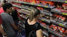 P&aacute;scoa ser&aacute; "caseira". Culpa da crise