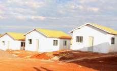 Palmital - Poder p&uacute;blico tenta amenizar o problema habitacional do munic&iacute;pio