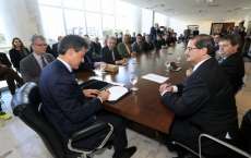 Governo do Paran&aacute; autoriza 4.452 bolsas de incentivo &agrave; pesquisa e extens&atilde;o