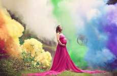 Ap&oacute;s seis abortos, mulher consegue dar &agrave; luz e comemora com foto incr&iacute;vel