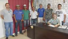 Catanduvas - Trabalhadores recebem autoriza&ccedil;&atilde;o para servi&ccedil;o