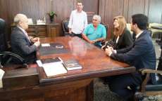Porto Barreiro - Em viagem Prefeita Marinez Crotti reivindica demandas do Munic&iacute;pio
