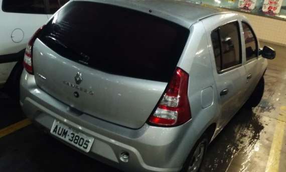 Vende-se Sandero completa 2012. Saiba Mais