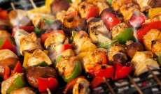 Confira dez passos para deixar o churrasco mais saud&aacute;vel