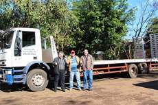 Palmital - Prefeitura investe em equipamentos para auxiliar na agricultura e via&ccedil;&atilde;o