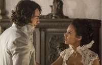 'Liberdade, Liberdade': Rubi&atilde;o flagra Ega e Joaquina juntos em momento rom&acirc;ntico