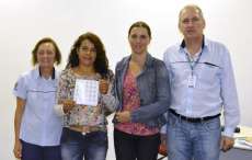 Catanduvas - Selos do "F&aacute;brica do Agricultor" foram entregues no &uacute;ltimo dia 23