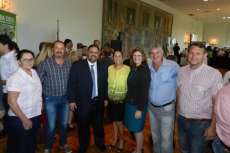 Porto Barreiro - Marinez Crotti participou em Curitiba de evento de ades&atilde;o ao programa de Compra Direta