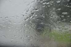 Previs&atilde;o de bastante chuva nesta segunda feira, diz Simepar