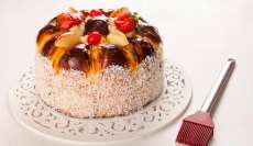 Entre no clima natalino com essa supersaborosa rosca de creme!