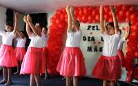 Palmital - Programa PETI/PROJOVEM promove evento em comemoração ao Dia das Mães