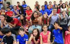 Catanduvas - Beto Richa entrega moradias e novo pr&eacute;dio de escola