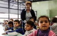 Viúva luta por &#039;escola de ricos para pobres&#039; no interior do Paraná