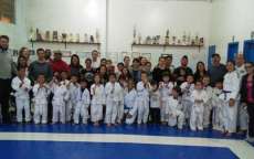 Pinh&atilde;o - Secretaria de Esportes e Academia Supera&ccedil;&atilde;o realizam 1&ordm; campeonato de jud&ocirc; Kids