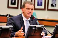 Quedas - Deputado Evandro Roman assume compromisso com o munic&iacute;pio