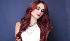Ex-RBD Dulce Mar&iacute;a lan&ccedil;a novo clipe; vem assistir