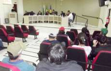 Guarania&ccedil;u - C&acirc;mara de Vereadores aprova reajuste de 6% para os servidores municipais