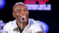&ldquo;O que eu tenho pra dizer &eacute;: eu vou voltar&rdquo;, afirma Anderson Silva