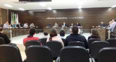 Quedas - Em Cascavel, Tulio Bandeira defende uma interven&ccedil;&atilde;o na Fazenda Araupel